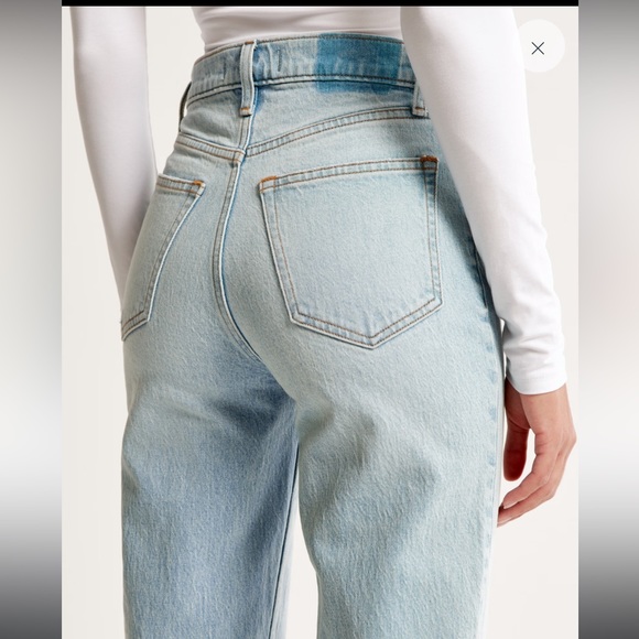 Abercrombie Curve Love Ultra High Rise 90s Straight Jean - Picture 5 of 12